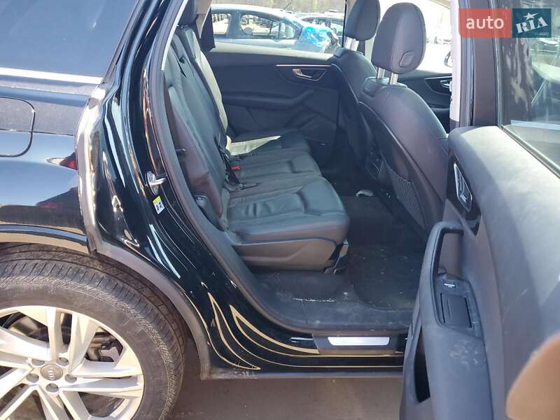Внедорожник / Кроссовер Audi Q7 2019 в Львове фото 9 Внедорожник / Кроссовер Audi Q7 2019 в Львове