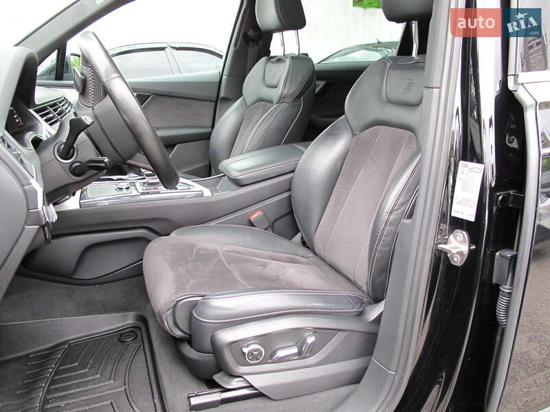 Внедорожник / Кроссовер Audi Q7 2015 в Киеве