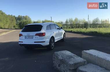 Внедорожник / Кроссовер Audi Q7 2011 в 