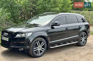 Внедорожник / Кроссовер Audi Q7 2007 в 