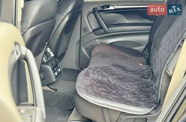 Внедорожник / Кроссовер Audi Q7 2007 в 