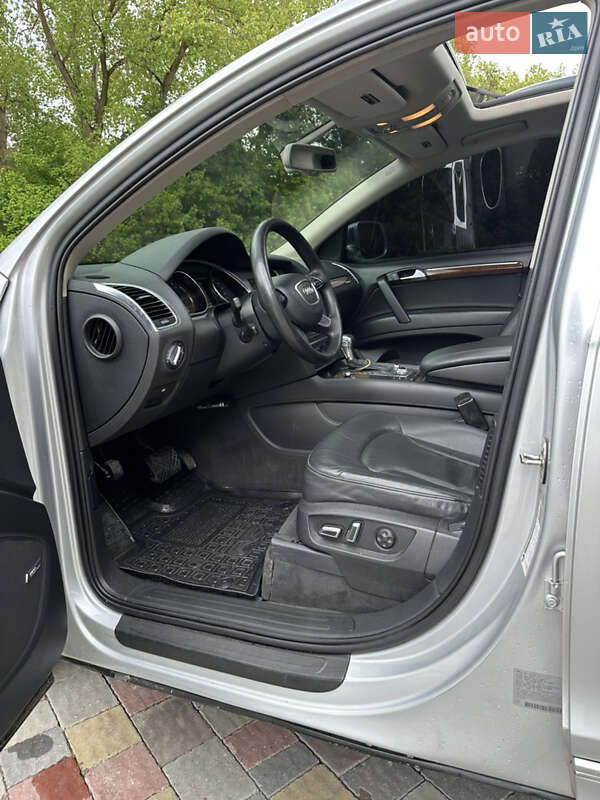 Внедорожник / Кроссовер Audi Q7 2012 в Тернополе
