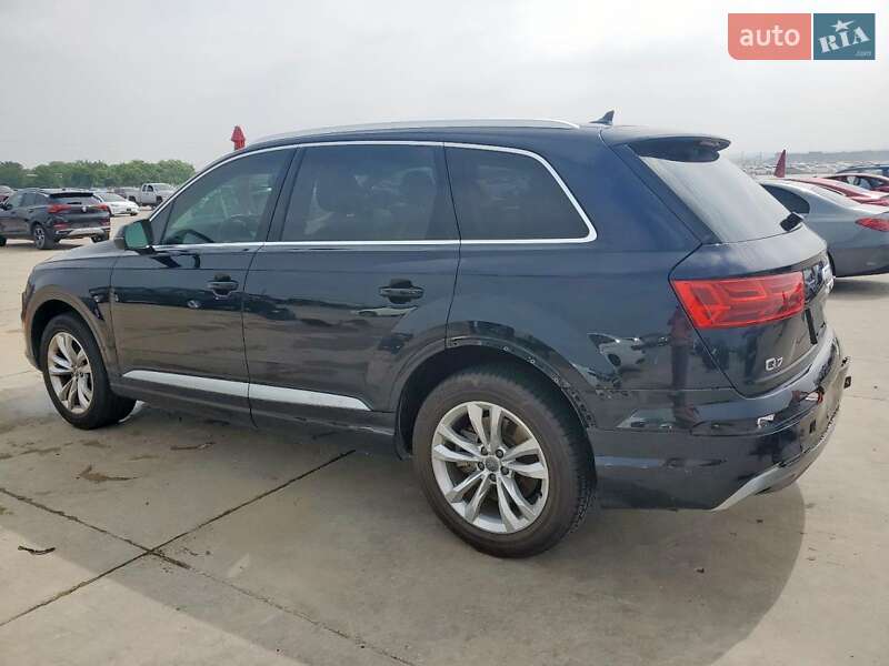 Внедорожник / Кроссовер Audi Q7 2017 в Киеве