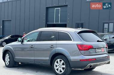 Внедорожник / Кроссовер Audi Q7 2011 в 