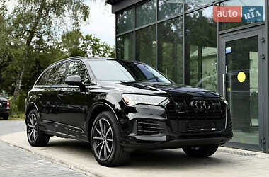 Внедорожник / Кроссовер Audi Q7 2023 в 