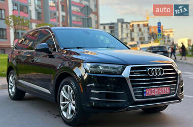 Позашляховик / Кросовер Audi Q7 2017 в Тернополі
