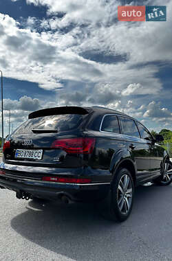 Внедорожник / Кроссовер Audi Q7 2012 в 