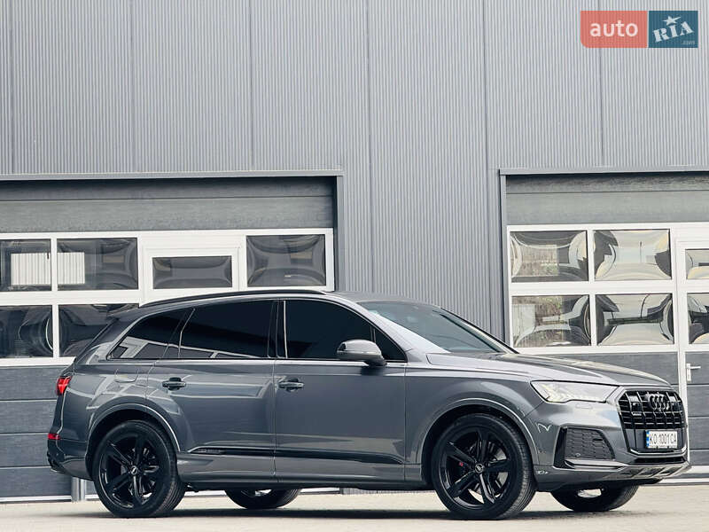 Внедорожник / Кроссовер Audi Q7 2020 в Мукачево