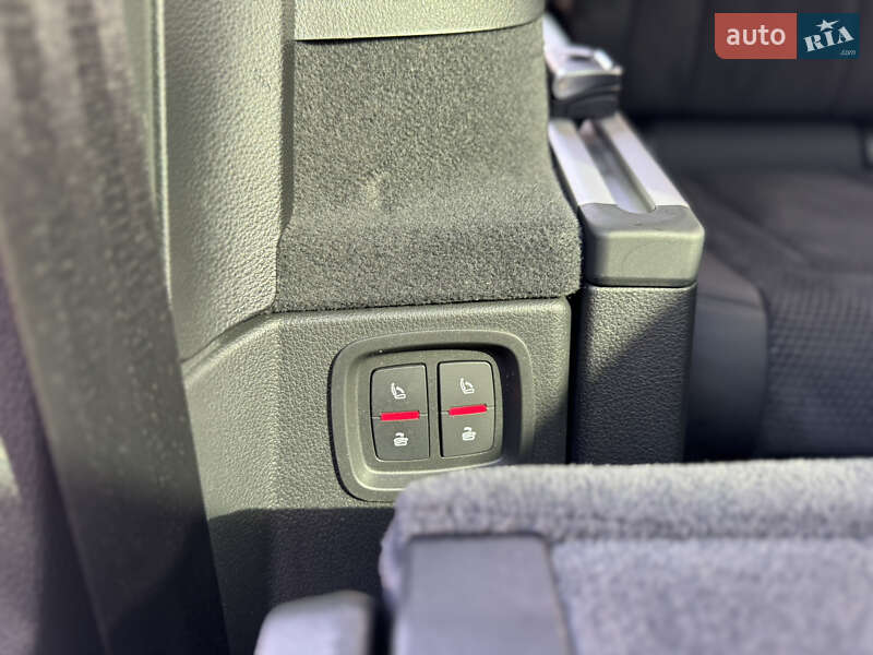 Внедорожник / Кроссовер Audi Q7 2020 в Мукачево