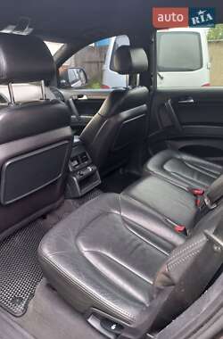 Внедорожник / Кроссовер Audi Q7 2007 в 