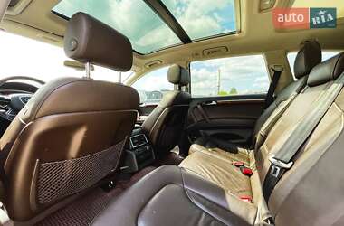 Внедорожник / Кроссовер Audi Q7 2014 в Киеве