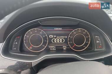 Позашляховик / Кросовер Audi Q7 2017 в 
