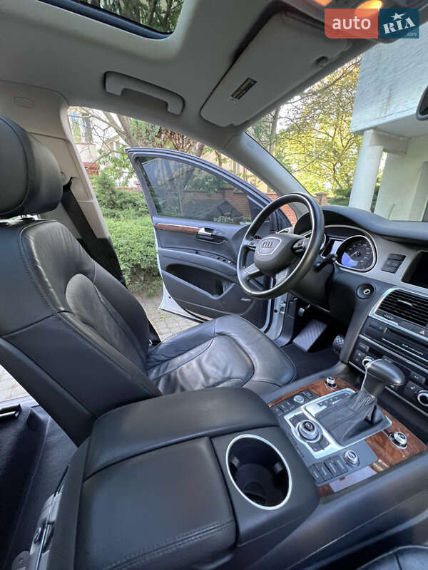 Внедорожник / Кроссовер Audi Q7 2015 в Львове