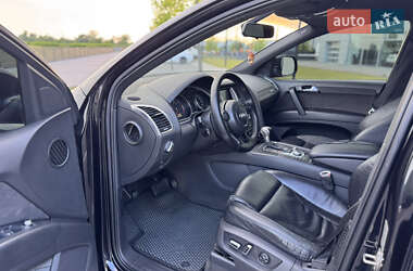 Внедорожник / Кроссовер Audi Q7 2011 в 
