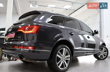 Внедорожник / Кроссовер Audi Q7 2014 в 