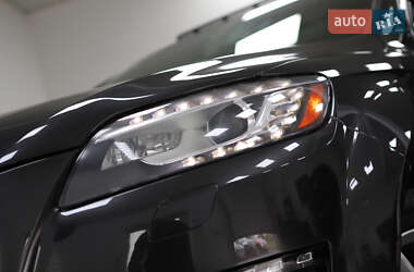 Внедорожник / Кроссовер Audi Q7 2014 в 