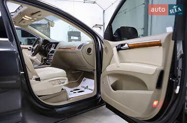 Внедорожник / Кроссовер Audi Q7 2014 в 