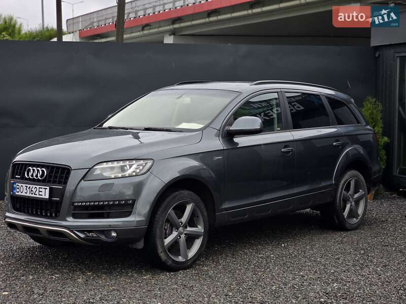 Позашляховик / Кросовер Audi Q7 2015 в Тернополі