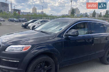 Внедорожник / Кроссовер Audi Q7 2008 в 