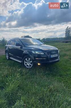 Внедорожник / Кроссовер Audi Q7 2008 в 