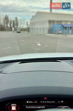 Внедорожник / Кроссовер Audi Q7 2016 в 