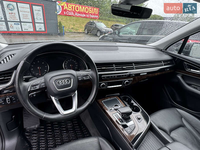 Внедорожник / Кроссовер Audi Q7 2016 в Львове