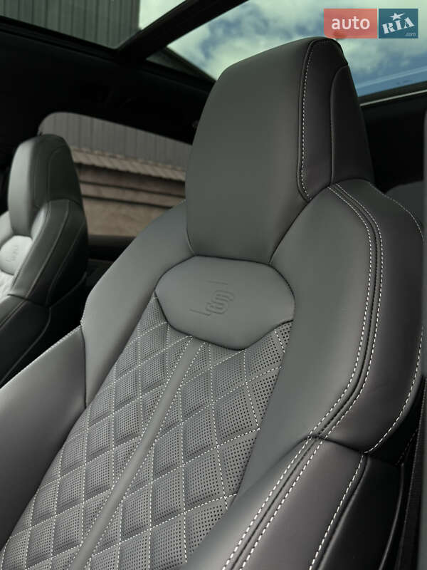 Внедорожник / Кроссовер Audi Q7 2025 в Киеве