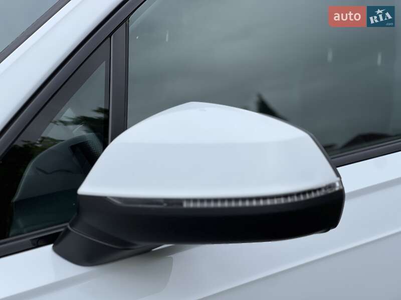Позашляховик / Кросовер Audi Q7 2018 в Рівному
