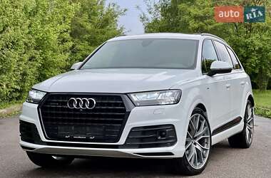 Внедорожник / Кроссовер Audi Q7 2018 в Ровно