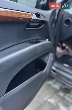 Внедорожник / Кроссовер Audi Q7 2013 в 
