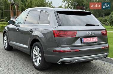 Внедорожник / Кроссовер Audi Q7 2019 в 
