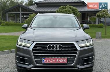 Внедорожник / Кроссовер Audi Q7 2019 в 