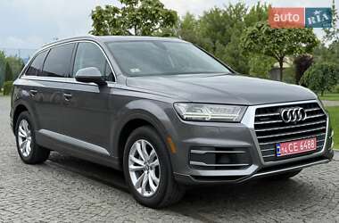 Внедорожник / Кроссовер Audi Q7 2019 в 