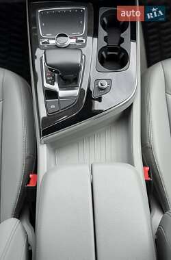 Внедорожник / Кроссовер Audi Q7 2019 в 