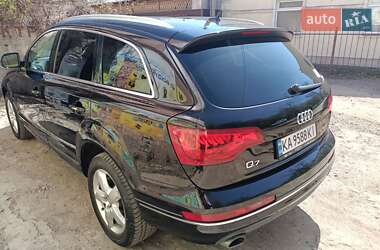 Позашляховик / Кросовер Audi Q7 2014 в 