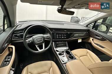 Внедорожник / Кроссовер Audi Q7 2020 в 