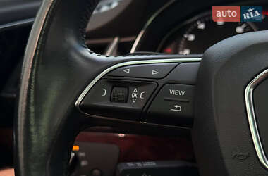 Позашляховик / Кросовер Audi Q7 2016 в 