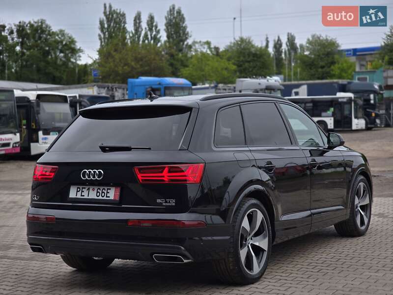 Внедорожник / Кроссовер Audi Q7 2018 в Ровно фото 11 Внедорожник / Кроссовер Audi Q7 2018 в Ровно