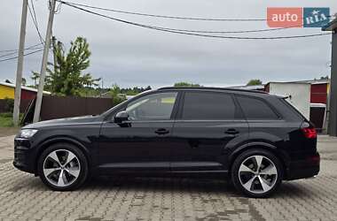 Внедорожник / Кроссовер Audi Q7 2018 в 