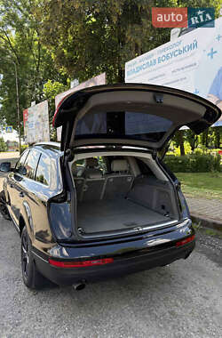 Внедорожник / Кроссовер Audi Q7 2006 в 