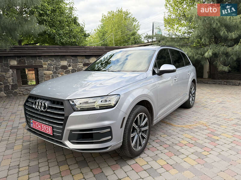 Audi Q7 2016