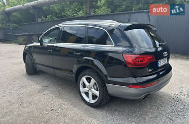 Внедорожник / Кроссовер Audi Q7 2009 в 