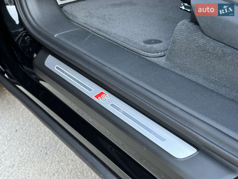 Внедорожник / Кроссовер Audi Q7 2025 в Киеве
