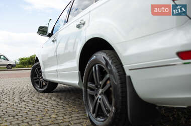 Внедорожник / Кроссовер Audi Q7 2015 в 