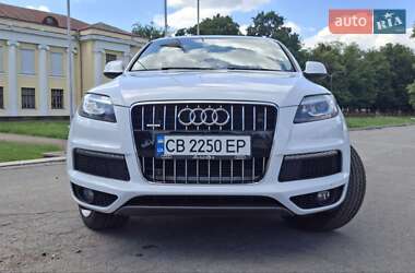 Внедорожник / Кроссовер Audi Q7 2013 в 
