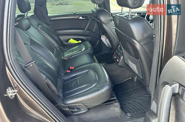 Внедорожник / Кроссовер Audi Q7 2011 в 