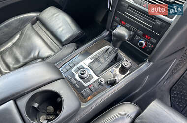 Внедорожник / Кроссовер Audi Q7 2011 в 