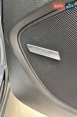 Внедорожник / Кроссовер Audi Q7 2014 в 