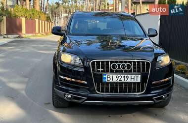 Внедорожник / Кроссовер Audi Q7 2011 в 