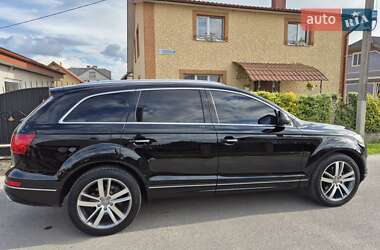 Внедорожник / Кроссовер Audi Q7 2014 в 
